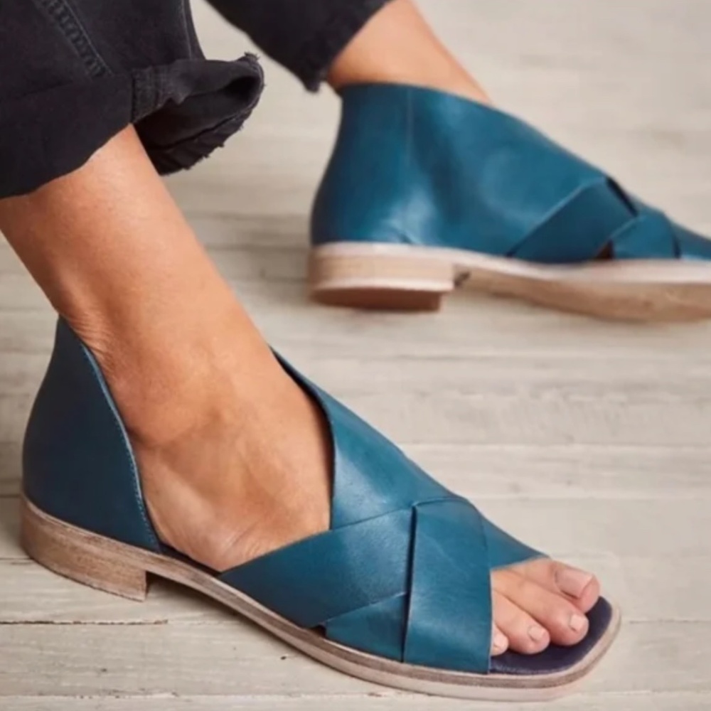 Free People Sun Valley Flat Sandals in Azure Size 8.5 US / 38.5 EU